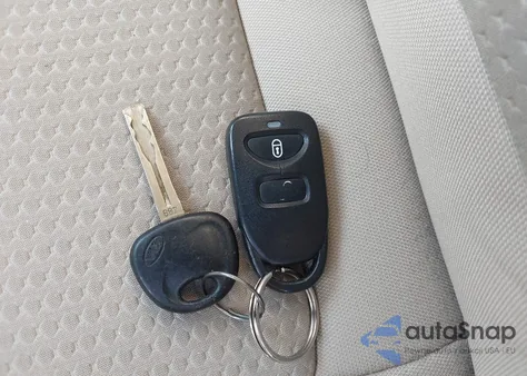 2013 Kia Sorento Lx from USA, damaged, VIN 5XYKT3A11DG366803